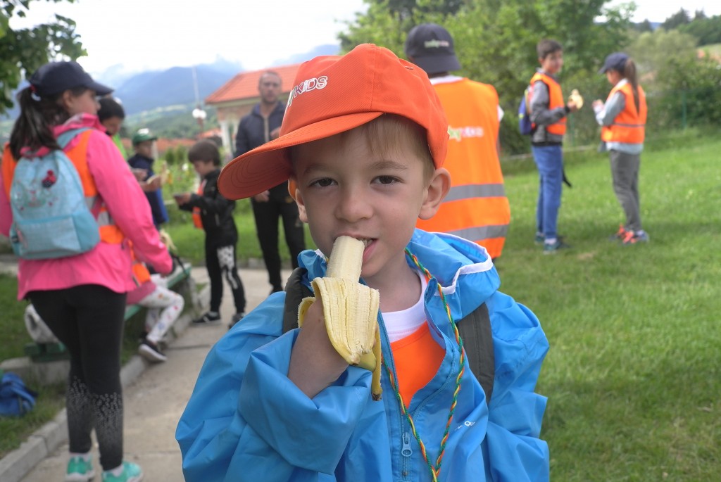 Healthy eating in the kids camp | LuckyKids