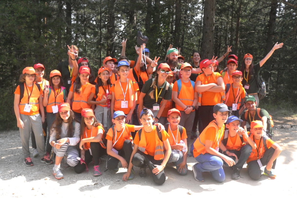 Last group photo from camp | Lucky Kids